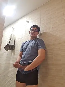 Snapshot of Elcurvo69 chatting on November 30, 12:36 am Elcurvo69 online show from November 30, 12:36 am