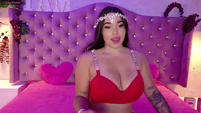 SofiaWildee online show from September 10, 11:49 pm