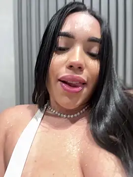 SofiaWildee online show from June 11, 12:32 am