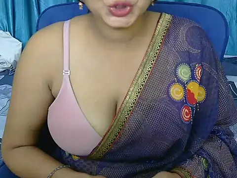 Snapshot of priya-kumari22 chatting on September 21, 5:20 am priya-kumari22 online show from September 21, 5:20 am