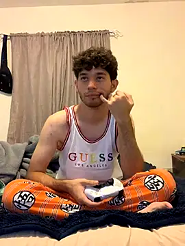 Snapshot of pitudo1313wuero chatting on September 16, 4:35 am pitudo1313wuero online show from September 16, 4:35 am