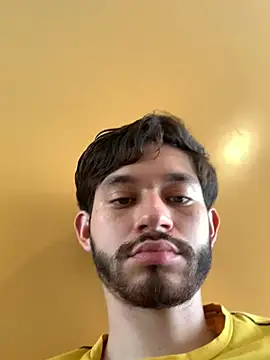 Snapshot of pitudo1313wuero chatting on March 3, 9:10 pm pitudo1313wuero online show from March 3, 9:10 pm