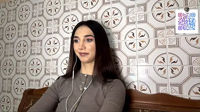 Snapshot of LinaMour chatting on November 26, 10:11 pm LinaMour online show from November 26, 10:11 pm