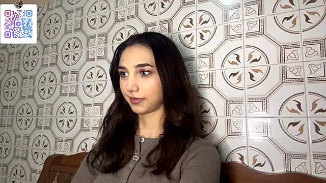 Snapshot of LinaMour chatting on December 13, 10:15 pm LinaMour online show from December 13, 10:15 pm