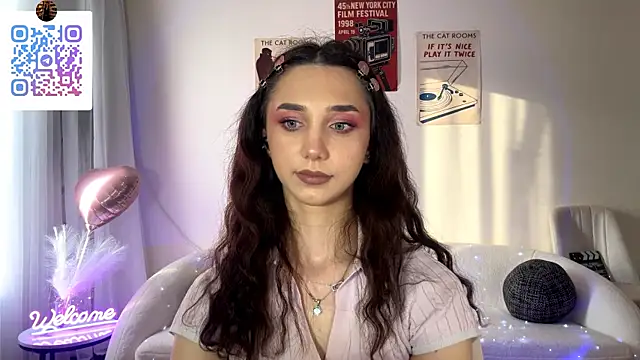 LinaMour online show from June 11, 2:53 am