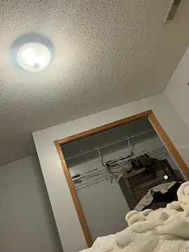 Idonotcherishu online show from July 6, 3:58 am