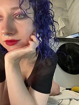 Kitty Kisss online show from November 18, 12:27 am