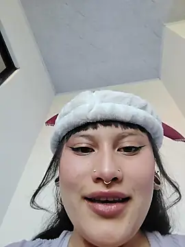 Eva Clark01 online show from October 24, 1:18 pm