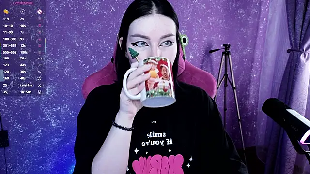 MargarettRose online show from June 3, 2:14 am