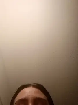 Snapshot of freakylittlebitch69 chatting on November 17, 3:34 am freakylittlebitch69 online show from November 17, 3:34 am