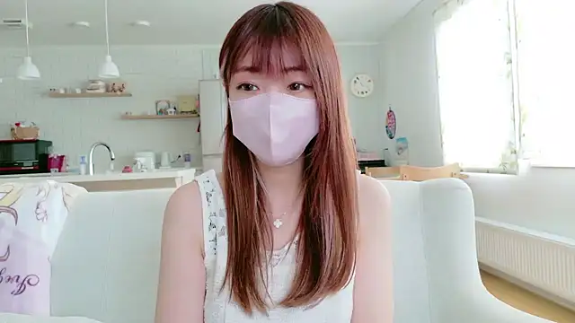 SUZU 1201 online show from February 8, 2:15 am