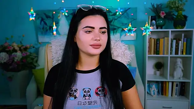 Snapshot of NaomiWilsons chatting on November 11, 1:44 pm NaomiWilsons online show from November 11, 1:44 pm