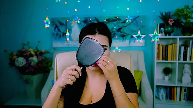 Snapshot of NaomiWilsons chatting on November 30, 12:42 pm NaomiWilsons online show from November 30, 12:42 pm