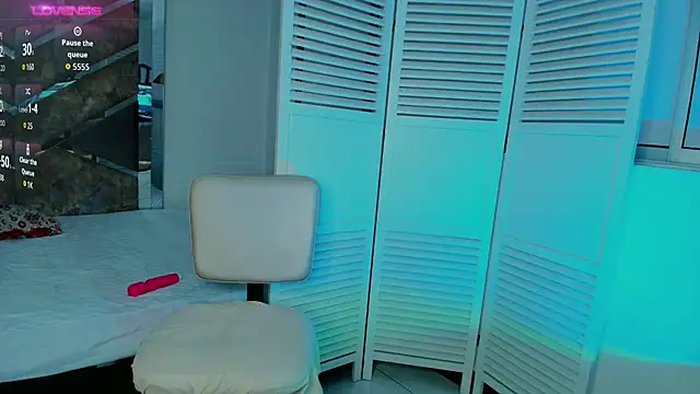 Snapshot of Eryx_Eriscor chatting on November 16, 2:00 pm Eryx Eriscor online show from November 16, 2:00 pm