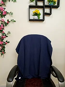 Snapshot of ariya-03 chatting on October 28, 4:27 am ariya-03 online show from October 28, 4:27 am