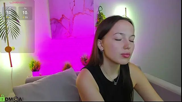 Snapshot of Maria_Solis chatting on November 23, 12:43 am Maria Solis online show from November 23, 12:43 am