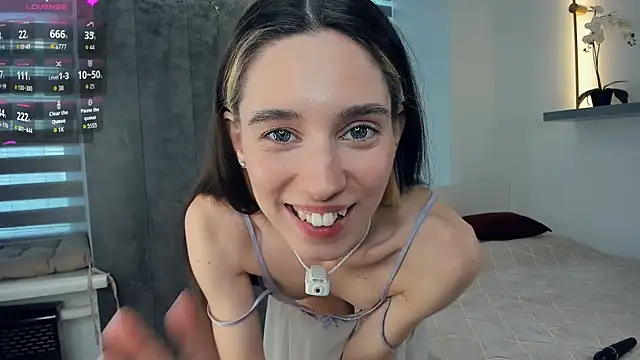AntonettaTarring online show from June 26, 10:52 am