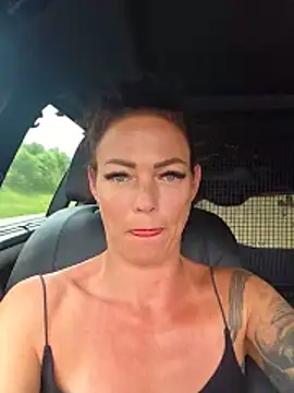SydneySchmid online show from June 4, 12:00 pm