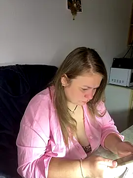 MartaXLove online show from September 25, 5:05 pm