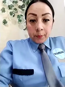 Snapshot of CRISTAL__11 chatting on September 18, 12:40 pm CRISTAL 11 online show from September 18, 12:40 pm