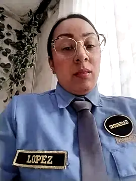 Snapshot of CRISTAL__11 chatting on September 29, 2:33 pm CRISTAL 11 online show from September 29, 2:33 pm