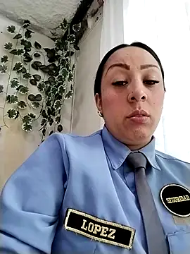 Snapshot of CRISTAL__11 chatting on October 10, 1:21 pm CRISTAL 11 online show from October 10, 1:21 pm