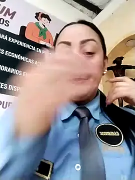 Snapshot of CRISTAL__11 chatting on October 13, 2:06 pm CRISTAL 11 online show from October 13, 2:06 pm