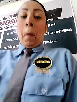 Snapshot of CRISTAL__11 chatting on October 17, 1:46 pm CRISTAL 11 online show from October 17, 1:46 pm