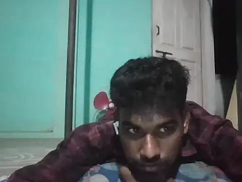 Snapshot of Tamilgud23 chatting on June 1, 1:35 pm Tamilgud23 online show from June 1, 1:35 pm
