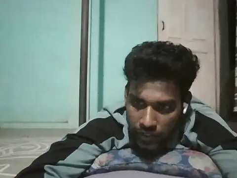 Tamilgud23 online show from July 25, 3:09 pm