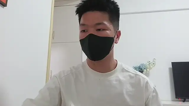 Snapshot of Sza_0515 chatting on March 20, 11:15 am Sza 0515 online show from March 20, 11:15 am