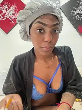 zaracollins01 online show from September 19, 1:45 pm