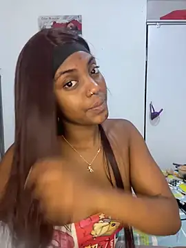 zaracollins01 online show from March 13, 12:23 pm