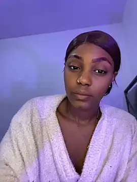 zaracollins01 online show from June 20, 6:22 pm