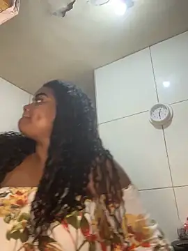 Snapshot of LunaSthena chatting on September 22, 10:12 pm LunaSthena online show from September 22, 10:12 pm