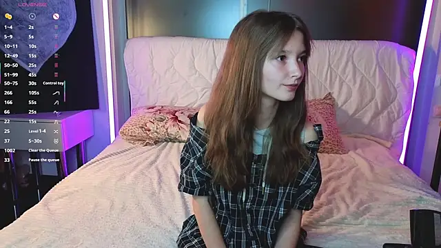 Snapshot of DongMolt chatting on September 18, 5:15 pm DongMolt online show from September 18, 5:15 pm