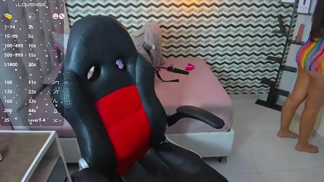 Snapshot of ladymercury1 chatting on February 26, 12:26 pm ladymercury1 online show from February 26, 12:26 pm