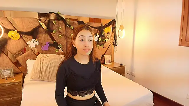 alaska  williams   online show from October 24, 11:01 pm