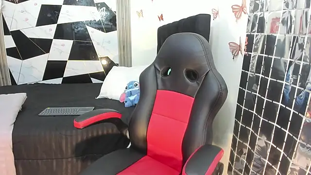 sophia arevalo online show from March 15, 3:12 am