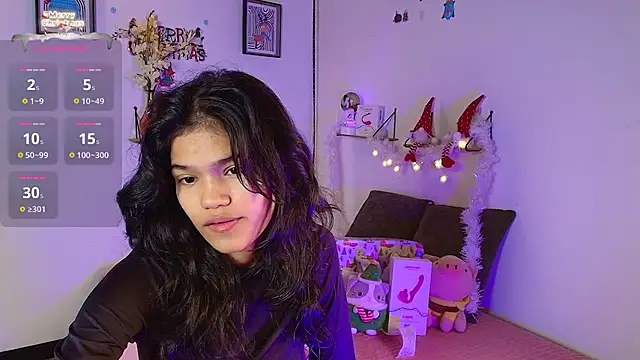 Snapshot of emycarver09 chatting on November 6, 11:44 am emycarver09 online show from November 6, 11:44 am