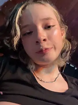 sukubo   online show from March 10, 5:12 am