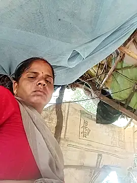 Snapshot of Sapna_cutt chatting on September 22, 9:11 am Sapna cutt online show from September 22, 9:11 am