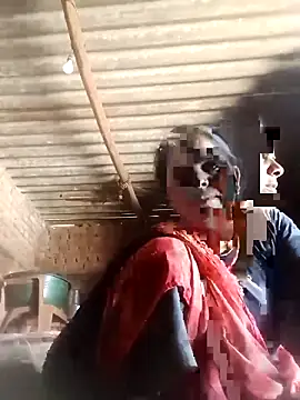 Snapshot of Sapna_cutt chatting on December 18, 4:51 am Sapna cutt online show from December 18, 4:51 am