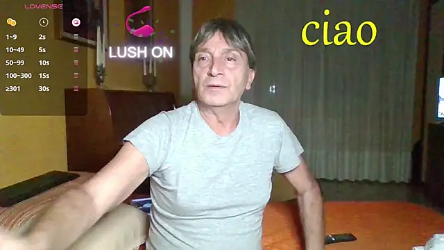 Snapshot of lattediyak chatting on October 13, 12:21 am lattediyak online show from October 13, 12:21 am