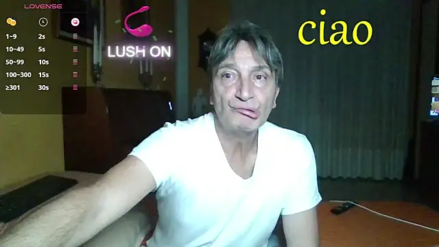 Snapshot of lattediyak chatting on November 5, 12:43 am lattediyak online show from November 5, 12:43 am