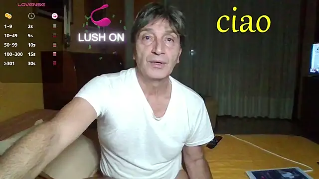 Snapshot of lattediyak chatting on November 16, 11:54 pm lattediyak online show from November 16, 11:54 pm