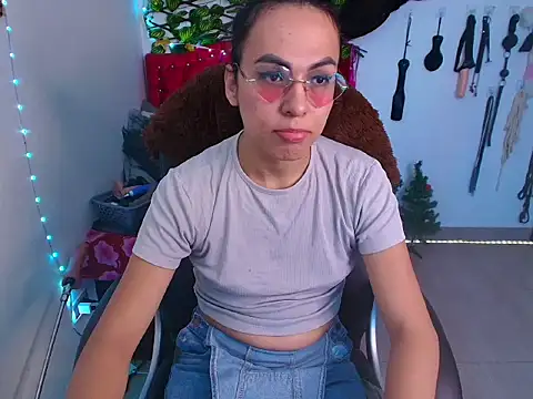 missblu online show from February 18, 12:28 am