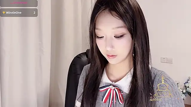 Snapshot of Winnie666- chatting on October 13, 3:12 pm Winnie666- online show from October 13, 3:12 pm