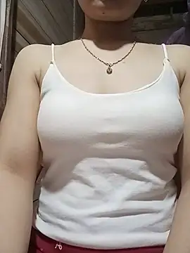 LucyyLy online show from May 20, 12:11 pm