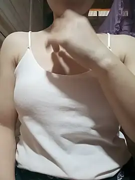 LucyyLy online show from June 24, 12:42 am